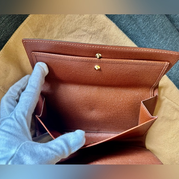 Louis Vuitton Monogram Porte Tresor International Wallet - Picture 4 of 11